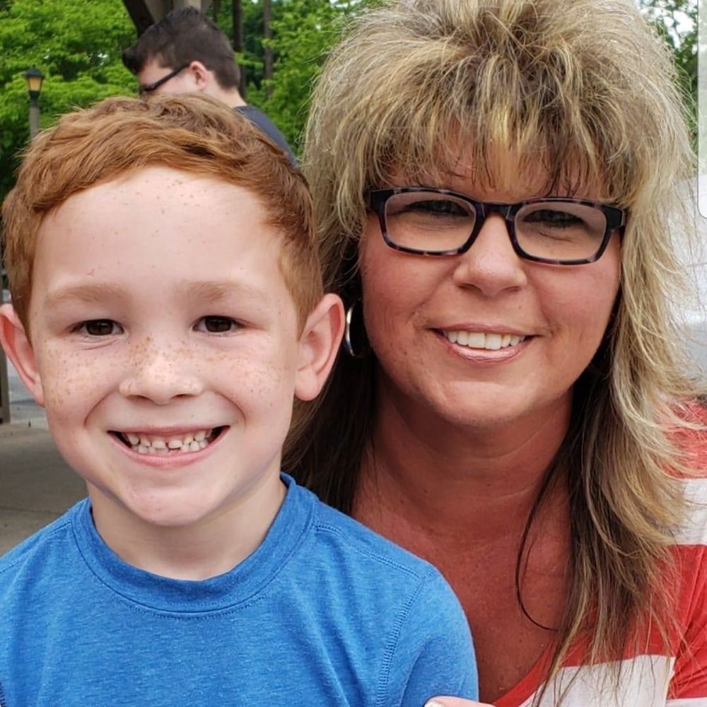 Meet your Posher, Lea